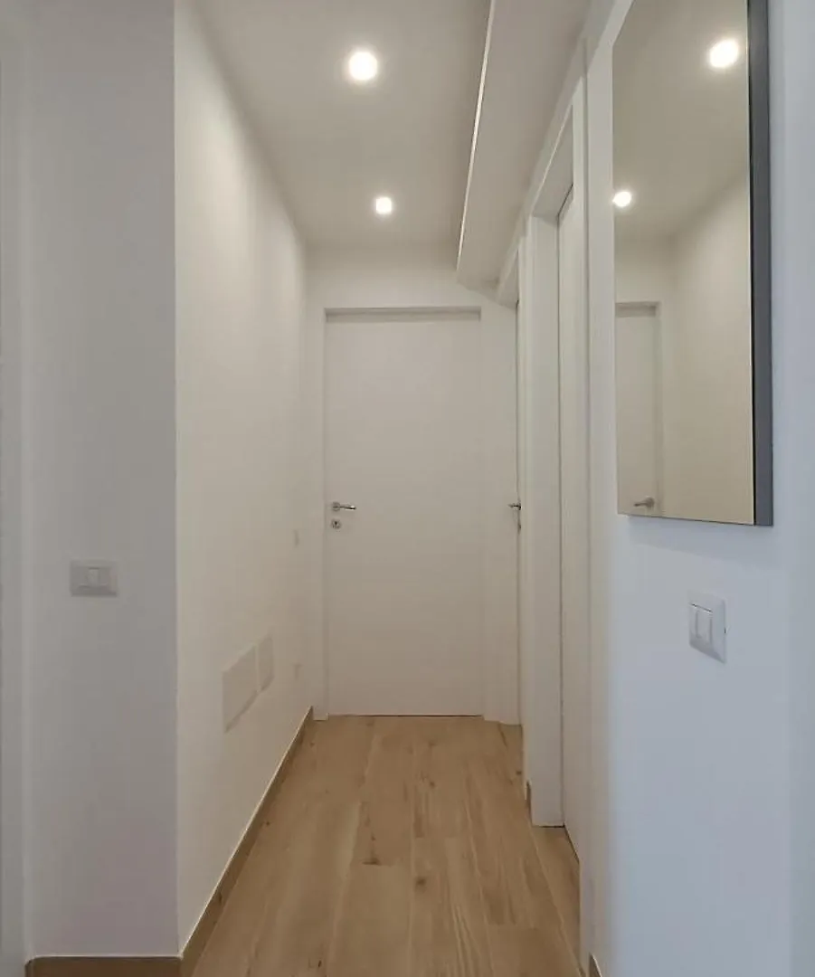 Pensionat Mozart Haus Camere Quartu SantʼElena